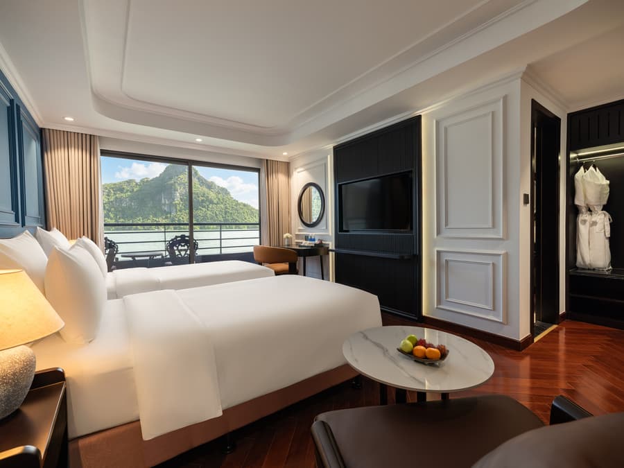 Diana — Executive Balcony