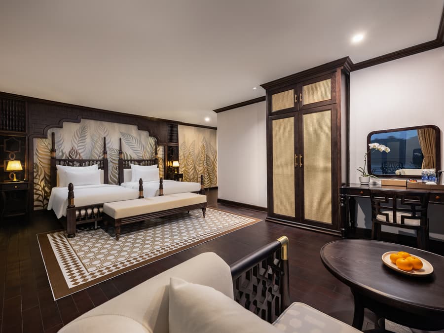 Venus — Executive Suite